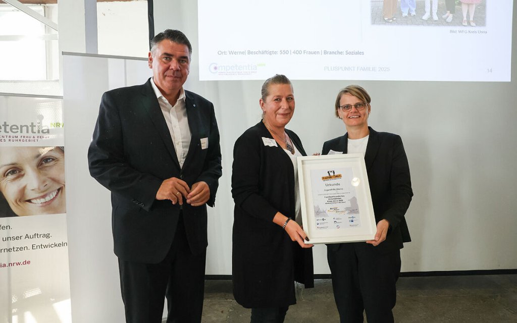 Pluspunktfamilie Urkunde Verleihung